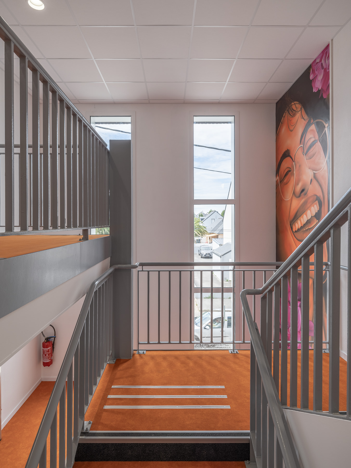 Palier et œuvre murale